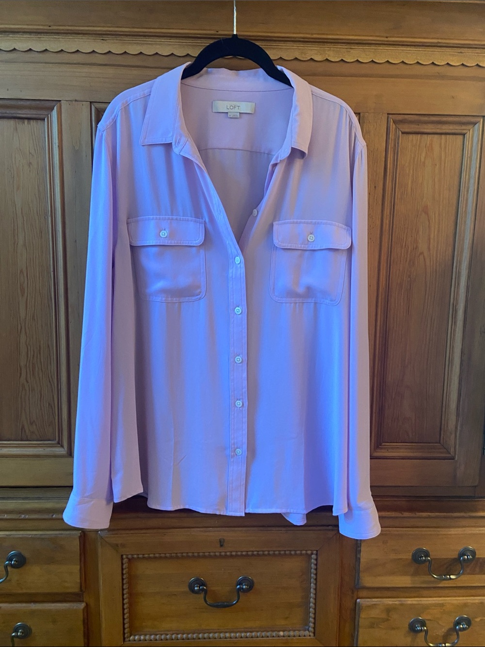 💜 LOFT  XL WOMENS Lavender Button-Down Shirt EUC